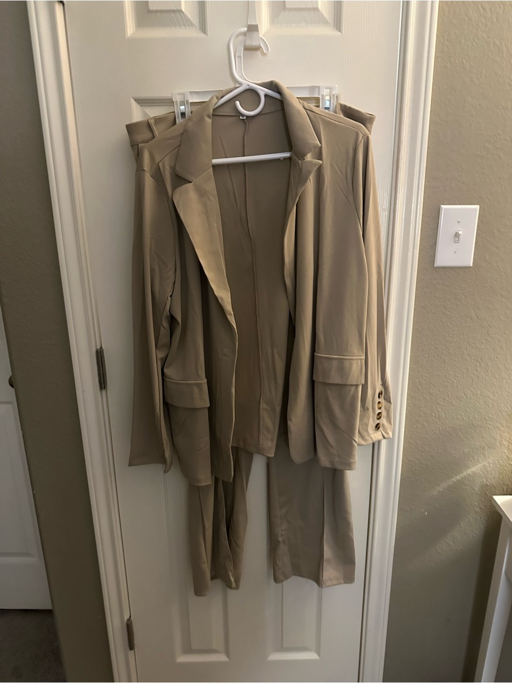 Women's Tailored Beige Blazer & Pants Set